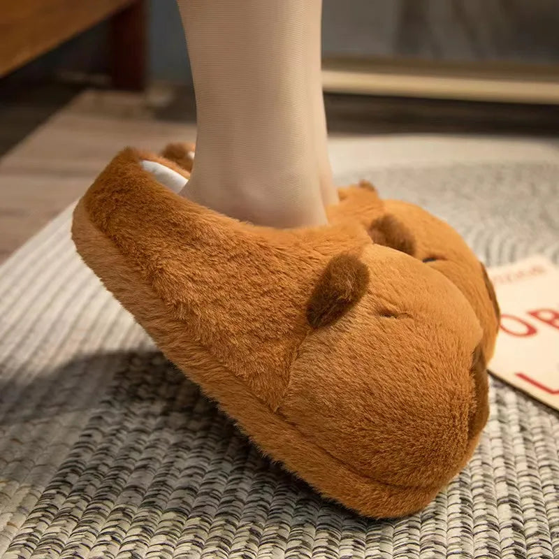 Pantufas Fofas de Capivara