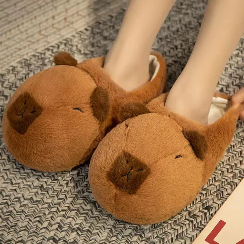 Pantufas Fofas de Capivara